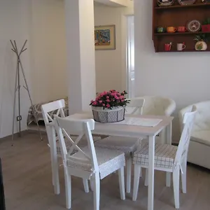 Urania House , La Spezia Italie